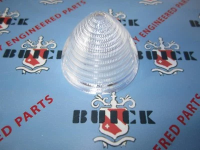 Lente de estacionamiento Buick 1956-1957 | Guía | Guardabarros delantero | OEM #5947045 Foto 1 de 4
