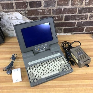 Vintage Chaplet Halikan LA-30A 286 Laptop Computer mit Netzteil (ungetestet) - Bild 1 von 6