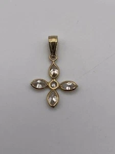 14 KT Yellow Gold Small Diamond Cross Pendant Charm 0.6 carats JW5 - Picture 1 of 4