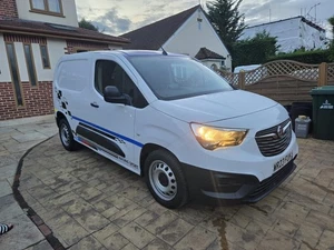2023 Vauxhall Combo 2300 Pro / Sportive SWB - Only 41,000 Miles - EURO 6 NO VAT - Picture 1 of 22
