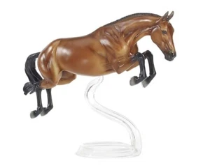 Breyer Horse Voyeur Show Jumper Traditional 1.9 Scale Model 1773 RETIRED NIB - Picture 1 of 6