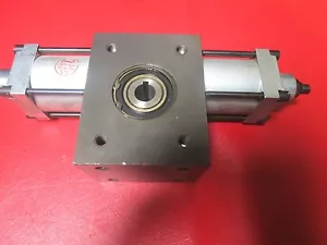 PHD R11A5045-B-A-H, Double Acting Rotary Actuator Pneumatic Cylinder, 3/4" Bore - Picture 1 of 9