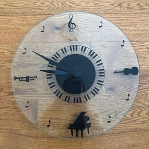 Talus Instruments Glas Wanduhr - Bild 1 von 2