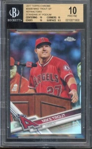 2017 Topps Chrome MIKE TROUT #200B Standing at Podium Refractor Variation BGS 10 - Picture 1 of 2