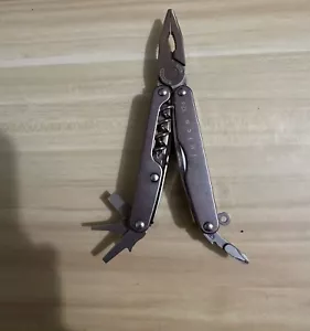 Leatherman Juice Xe6 Storm Gray Multitool, frühes Modell - Bild 1 von 21
