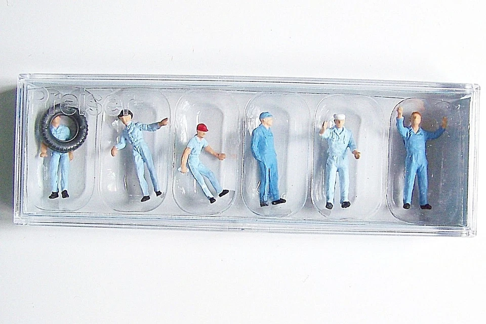 HO Preiser 14130 Garage Gas Station Mechanic Mechanics Figures BLUE Coveralls  - Image 1 of 1
