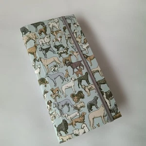 Hobonichi Techo Weeks Notizbuchhülle Liberty Dog Paradise grau, harte Ausführung, gebraucht - Bild 1 von 6