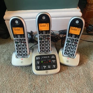 BT 4600 Trio Cordless DECT Phone with Answering Machine Fully Functional - Picture 1 of 5