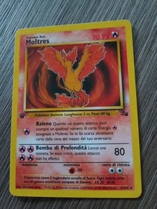 Pokémon Moltres 27/62 ENG 1. Edizione non olografica rara fossile 1999 - Foto 1 di 3