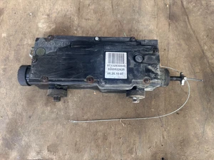 Renault Megane Scenic 2.0 16V Petrol 2006 Electric Handbrake Unit 8200522625 - Picture 1 of 4