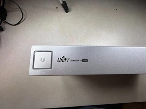 Ubiquiti Unifi Switch 16 150W US-16-150W as-is for repair not working SE044 - Picture 1 of 7
