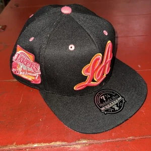 Sombrero ajustado Lakers Mitchell & Ness 35 aniversario puesta de sol talla 7 1/4 - Imagen 1 de 6