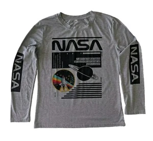 T-SHIRT NASA To Reach For New Heights Graphic Space L/S taglia Medium  - Foto 1 di 5