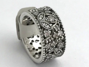 Authentic PANDORA Shimmering Leaves Ring, Clear CZ 190965CZ-50, Size 5, New - Picture 1 of 3