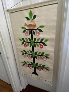 Vintage Christmas appliqué partridge Tree 12 Days wall hanging  - Lee Wards - Picture 1 of 18