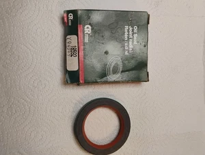 CR Seals SKF 18592 Single Lip Oil Seal 1.875" x 2.623 x .374" - Picture 1 of 2