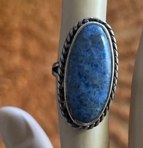 Bellissimo anello vintage Navajo Lapislazzuli in argento sterling misura 5,5 - Foto 1 di 11