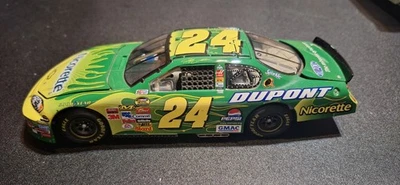 Jeff Gordon 2007 Nicorette 1:24 Scale Action  - Image 1 of 4