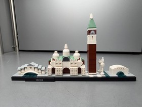LEGO USED Venice Architecture 21026