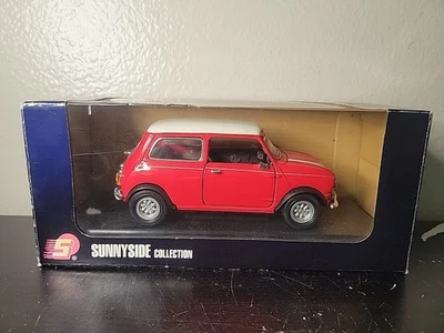 Sunnyside 1:16, Mini Cooper, Red & White Diecast Model Car With Box. - Image 1 of 4