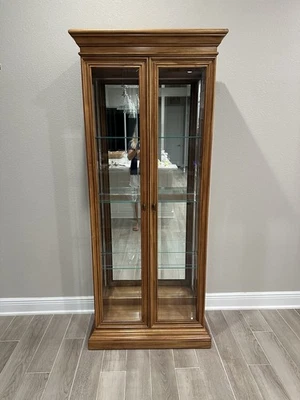 ARMARIO CHINO AMERICAN OF MARTINSVILLE Foto 1 de 4