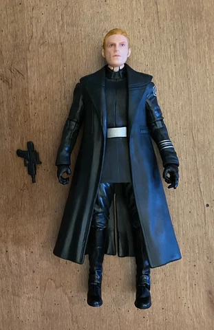 Star Wars Black Series General Hux Disney Store Exclusive Galaxy Edge Cover