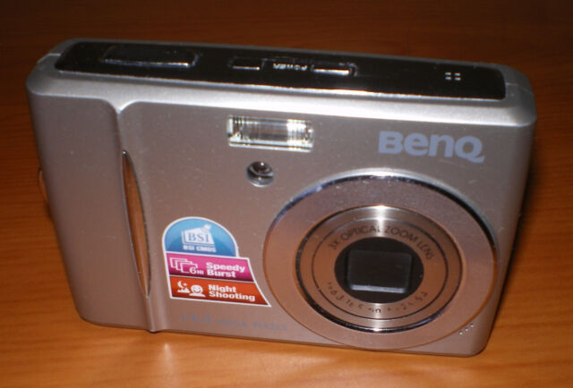 BenQ G1 digital camera boasts F1.8 lens, swivel-screen and modest price tag