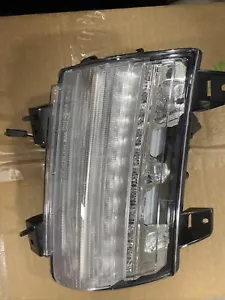 For Jeep Wrangler 2018-2023 Turn Signal/Parking Light Passenger RT | LED CAPA - Picture 1 of 11