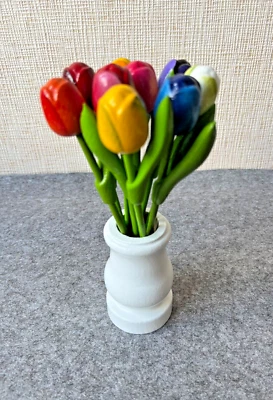Tulipanes de madera con jarrón, juego de 9 tulipanes y jarrón de madera torneada en blanco, flor de 7,8"" Foto 1 de 4