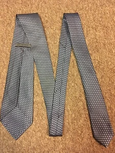 Corbata de seda italiana hecha a mano John Varvatos, puntos de plata azul - Imagen 1 de 4