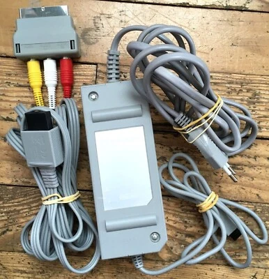 ALIMENTATION SECTEUR + CÂBLE VIDÉO OFFICIELS NINTENDO WII PAL EURO RVL-002 & 009 - Photo 1/3