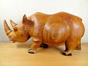 Original Massivholz Nashorn Skulptur, handgefertigte Kunst aus Africa, Rarität - Bild 1 von 8