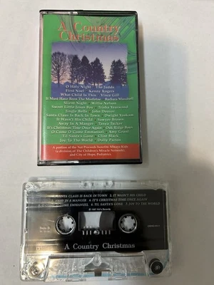 A Country Christmas [Cassette] - Likie New, FREE Shipping - Image 1 of 3