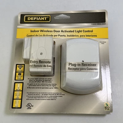 New Indoor Wireless Door Activated Light Control 1000 003 082 Defiant Sealed - Image 1 of 4