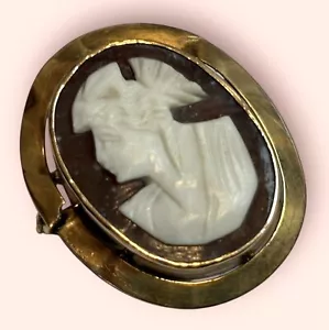 10K Solid Yellow Gold LEFT FACING Signed Victorian Cameo Brooch Pendant READ - Picture 1 of 7