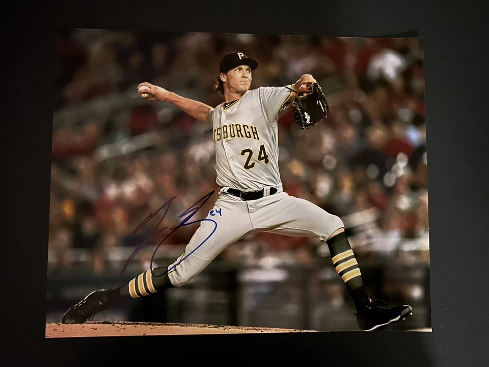 Tyler Glasnow Autographed Photo 8x10 Pirates Dodgers Baseball - Image 1 of 1