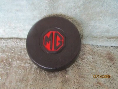 Оригинальный 1971-76 MG MGB MGB GT карлик Lucas центр гудок кнопка 33689a 4872 б/у - Изображение 1 из 4