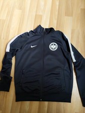 Fußball-Fan-Artikel von Eintracht Frankfurt günstig kaufen ...