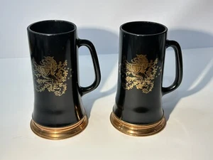 Par de piedras de cerveza vintage Princess House VIP vidrio negro y escudo de león de cobre - Imagen 1 de 8