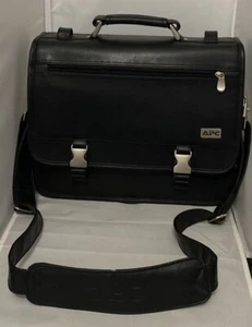 De colección APC Negro ¿INFECTUOSO?Bolso Mensajero de Cuero Abogado Laptop Maletín Hebilla Deslizante - Imagen 1 de 6
