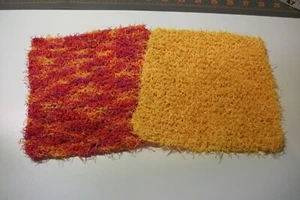 2 handgefertigte Scrubbies gold und rosa/gold bunt   - Bild 1 von 1