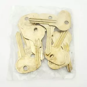 Taylor Lot Of 10 V72B Uncut Key Blanks For VW In Sealed Bag Nickel Plated Brass - Picture 1 of 3