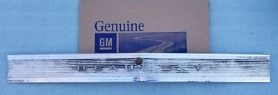 🔥1966 66 PONTIAC BEAUMONT Sport Deluxe y Custom PANEL TRASERO MOLDURA🔥 Foto 1 de 4