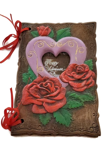 VINTAGE 1981 ceramic Valentine Card  Hearts Roses Trinket Beautiful unique gift Cover