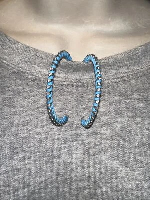 Pendientes J CREW Turquesa Azul Cielo Aro Metal Retorcido Estrás Nuevos Sin Etiquetas Nuevos 💗239 Foto 1 de 4