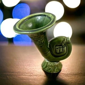 Vintage Small Green Horn Cornucopia Porcelain Vase - Picture 1 of 12