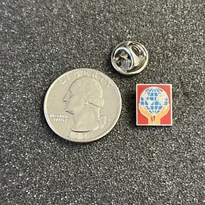 Save The Planet Earth Hands Holding Earth Environmental Pin Pinback #45569 - Picture 1 of 2