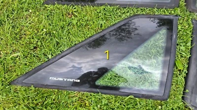 1987-1993 OE Ford Mustang хэтчбек правая задняя четверть стекла 1/4 стекла 87-93 RH - Изображение 1 из 4