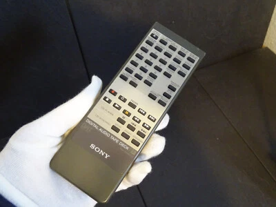 SONY RM-D57A/D ORO TELECOMANDO TELECOMANDO l'ORIGINALE - Immagine 1 di 2