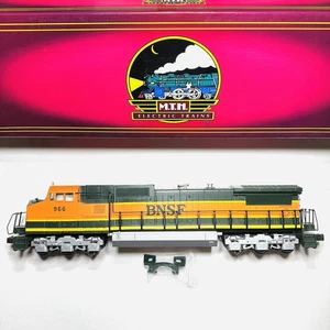 Motor diésel MTH Premier 20-2172-1 BNSF Dash-9 calibre PS.1 O #966 usado - Imagen 1 de 7